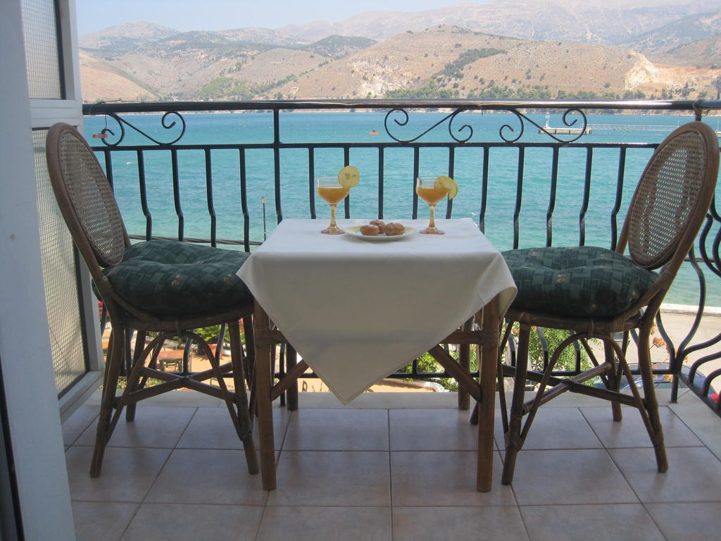 Marina Studios I Argostoli  Room photo